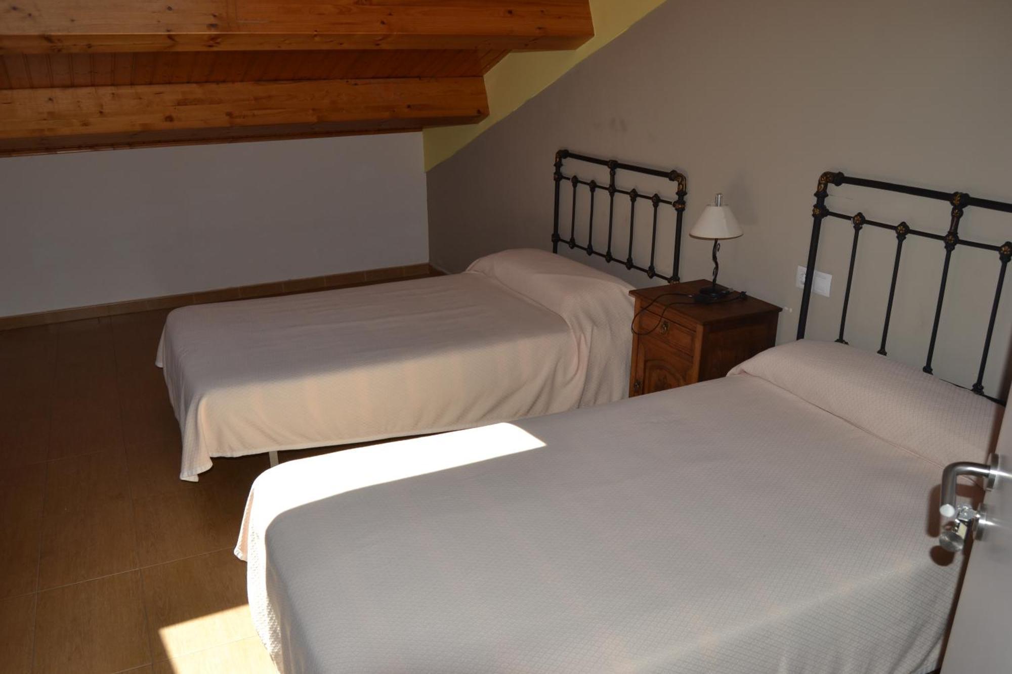 Albergue Internacional Hostel ซาร์เรีย ภายนอก รูปภาพ