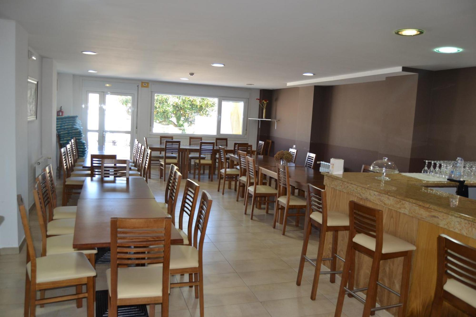 Albergue Internacional Hostel ซาร์เรีย ภายนอก รูปภาพ
